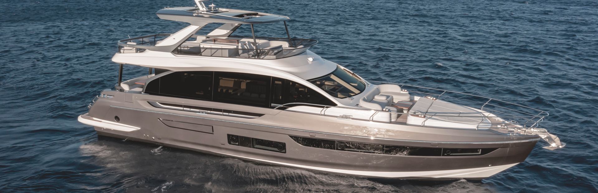 New Azimut Fly Yacht 3