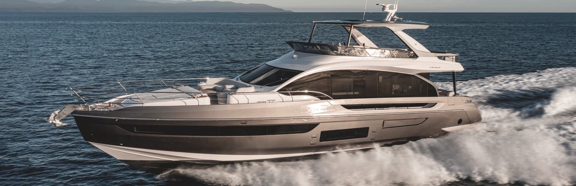 New Azimut Fly Yacht 1