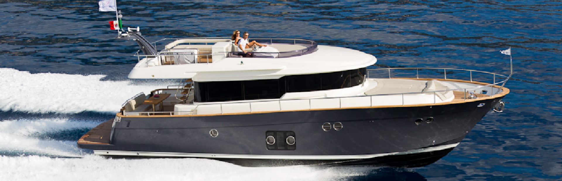 Apreamare Maestro Yachts, Example 1