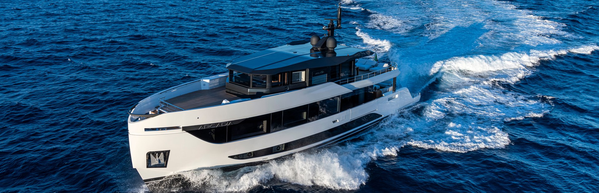 Arcadia A96new Yacht, Example 1