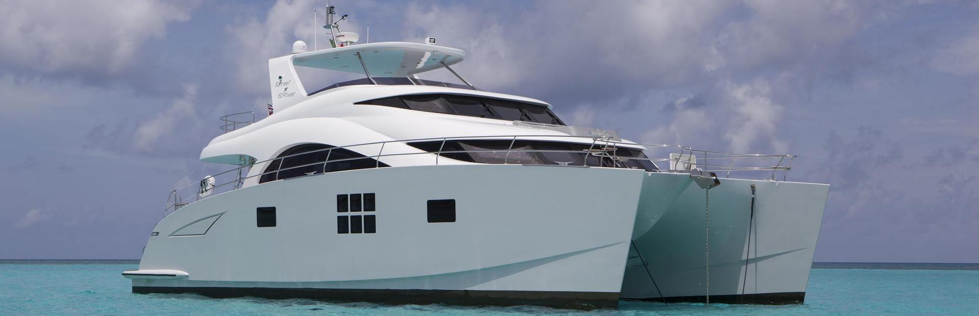 60 Sunreef Power Yacht (Mk1, 2012 - 2019), Example 1