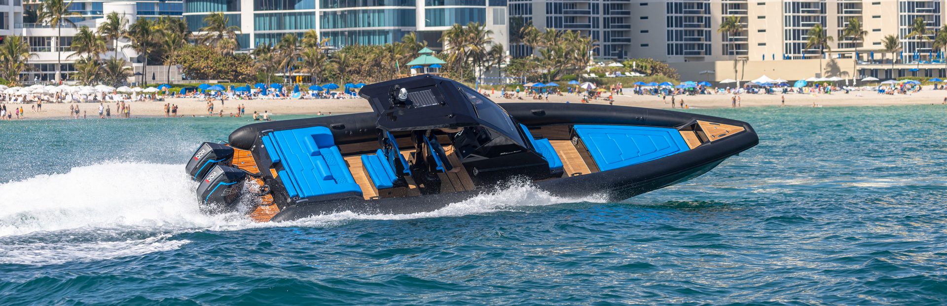                                                 Technohull   38 Grand Sport
                                            