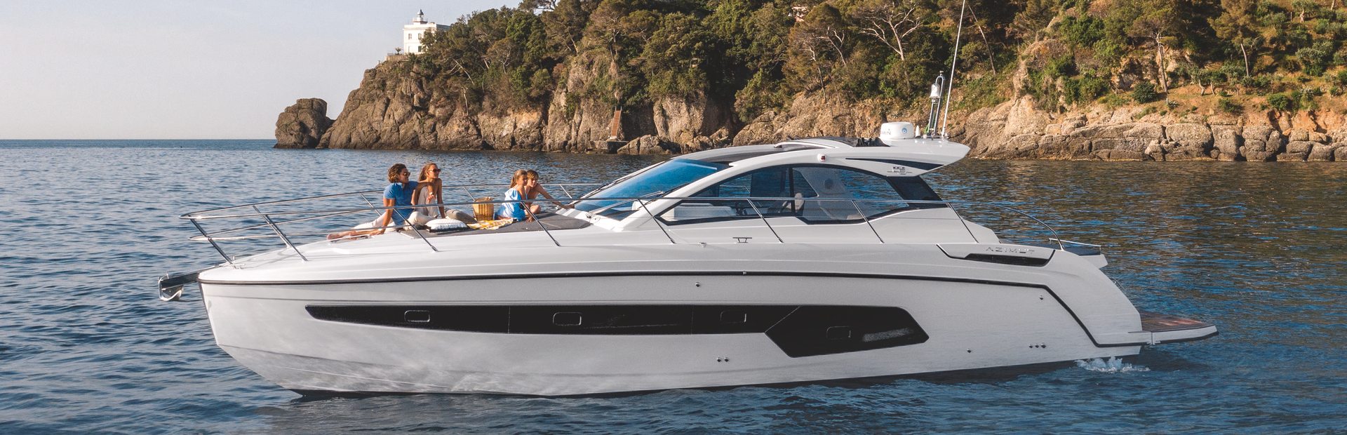 New &amp; Used Azimut Atlantis Yachts, Example 1