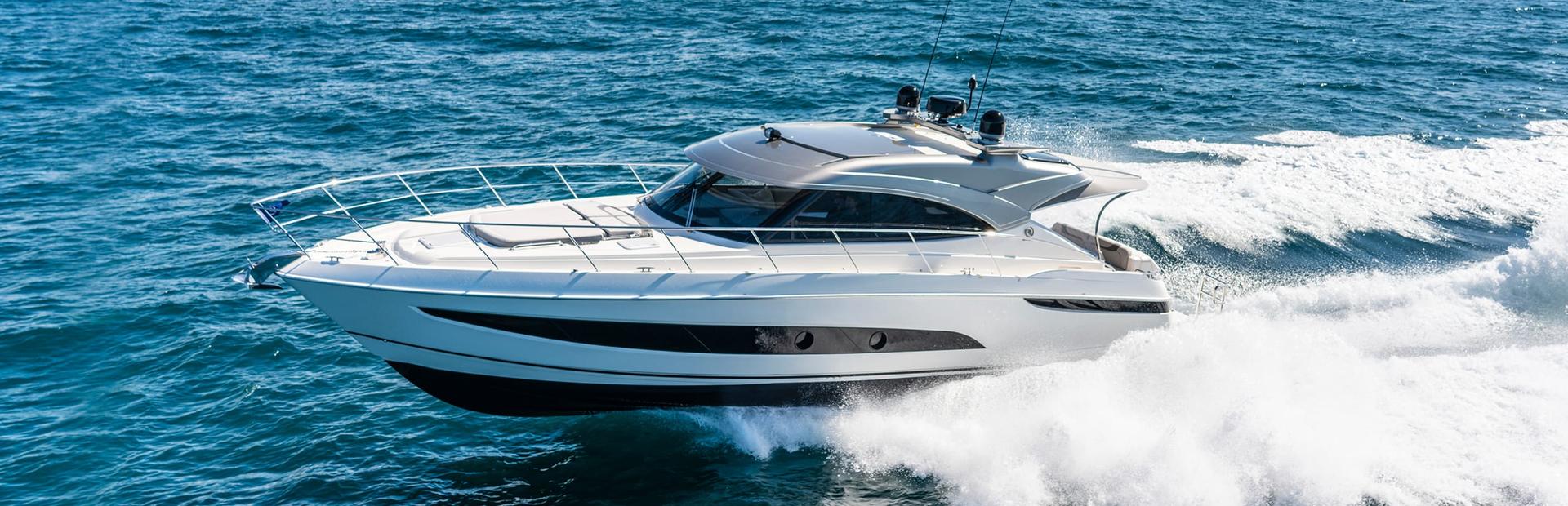 Riviera 4800 Sport Yacht Series II  Platinum Edition Yacht (Mk2, 2019 - 2024), Example 1