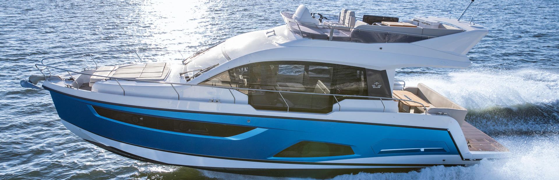 New Sealine Flybridge Yacht 1