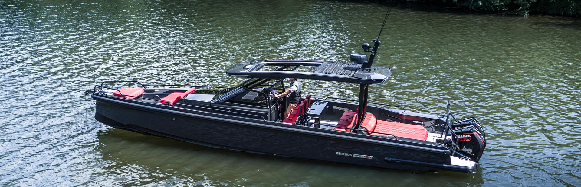                                                 Brabus Marine   Shadow 900 Sun-Top Black Ops
                                            