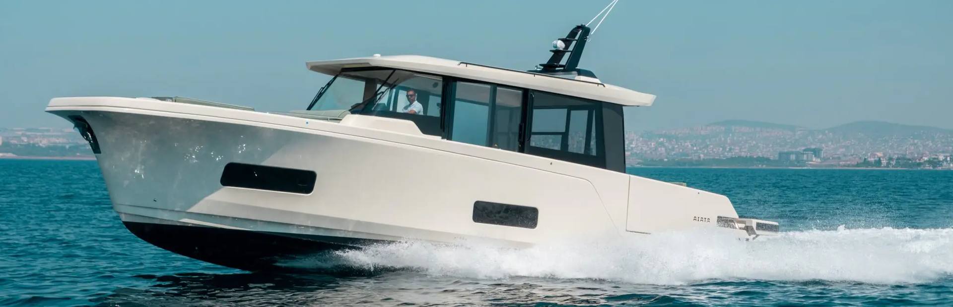 AIATA Wayfinder 50 Boat, Example 1