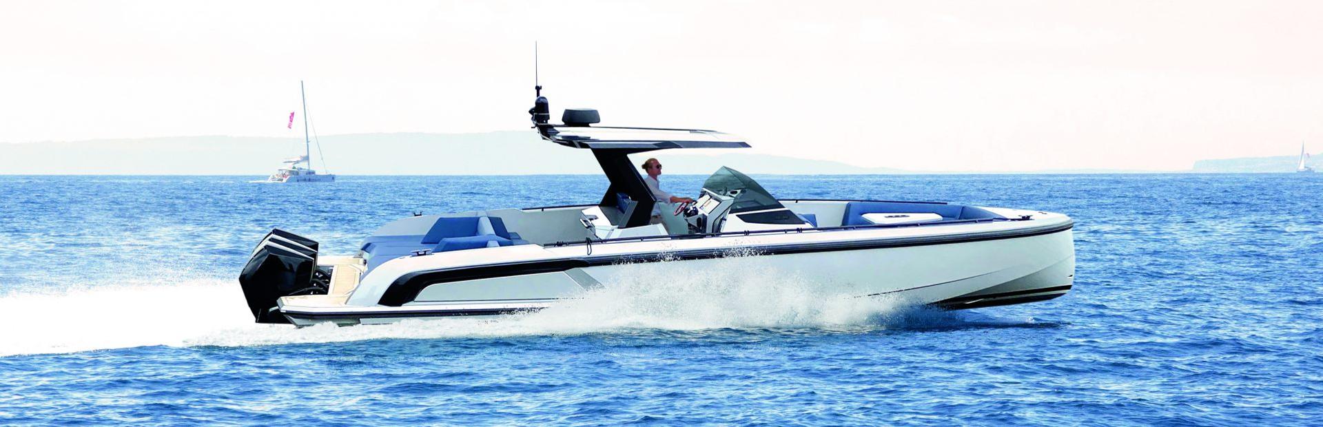 Vanquish VQ40 Sports Line Boats, Example 1