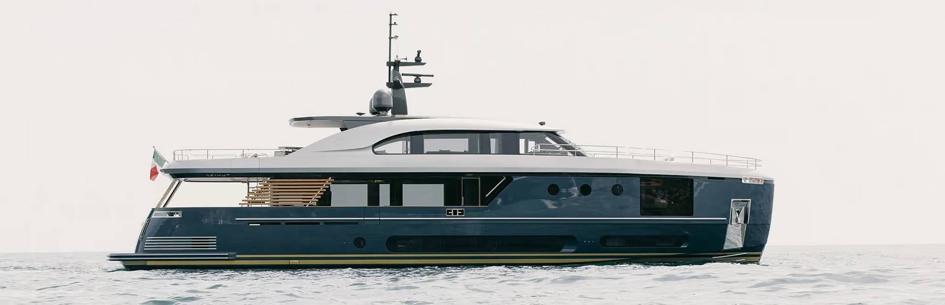 Azimut Magellano 30M Yachts, Example 1
