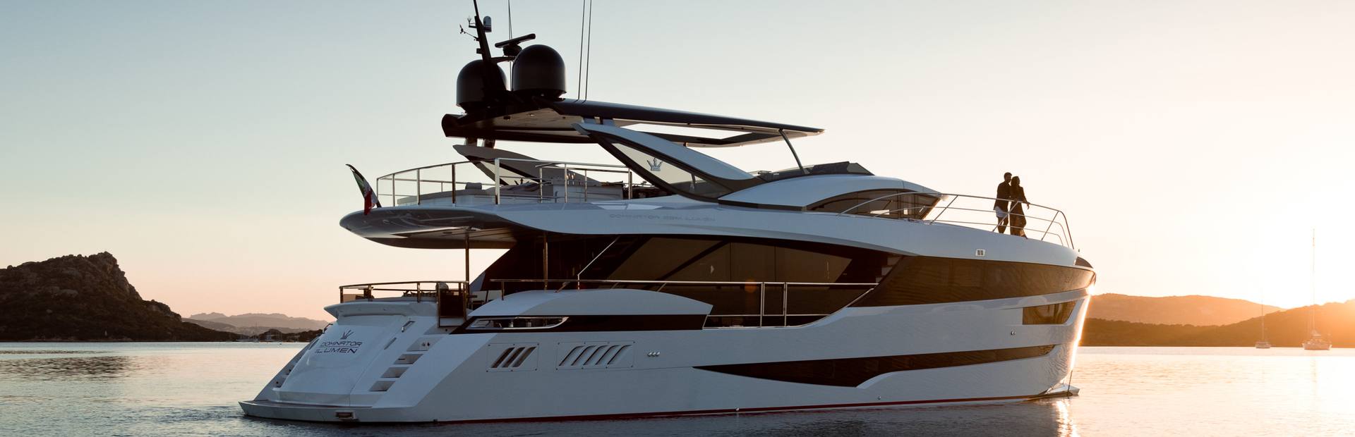 Dominator 28M Ilumen Yacht, Example 1