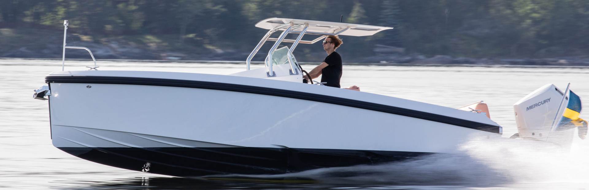                                                 Delta Powerboats   T26
                                            