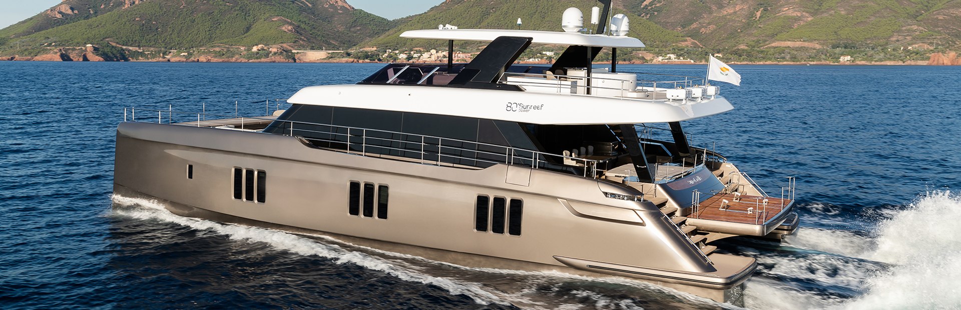 Sunreef Yachts, Example 1