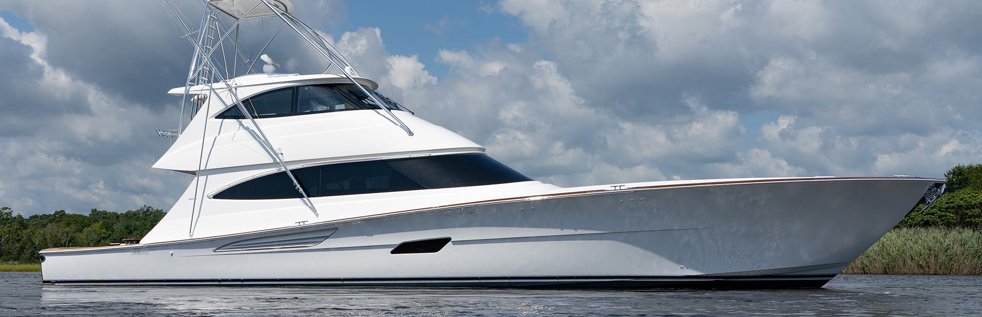 Viking 82 EB Yacht, Example 1