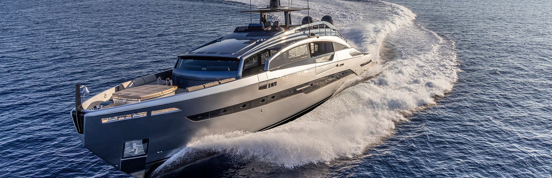 New &amp; Used Pershing GTX Yachts, Example 1