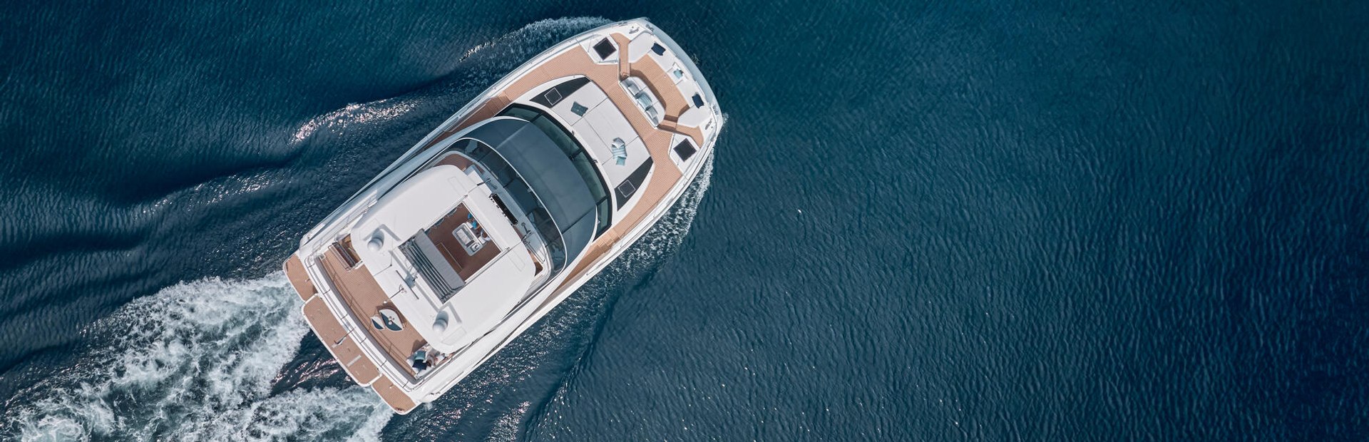 New Prestige M-Line Yacht 6