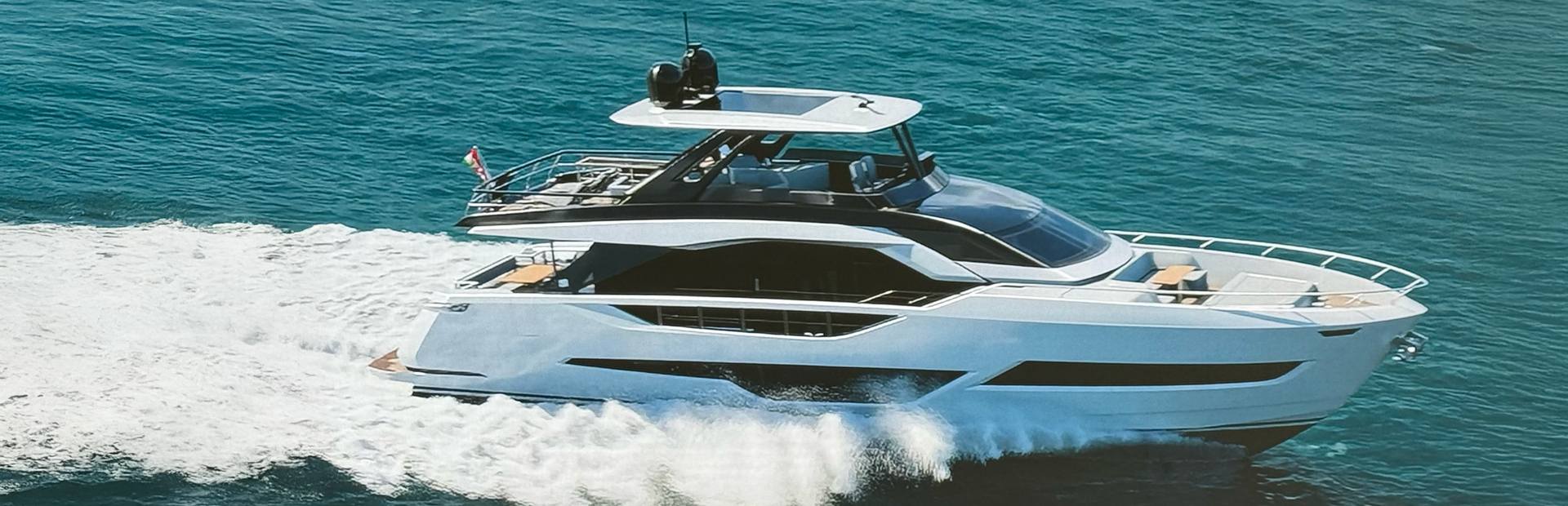 Ferretti 800 Yacht, Example 1