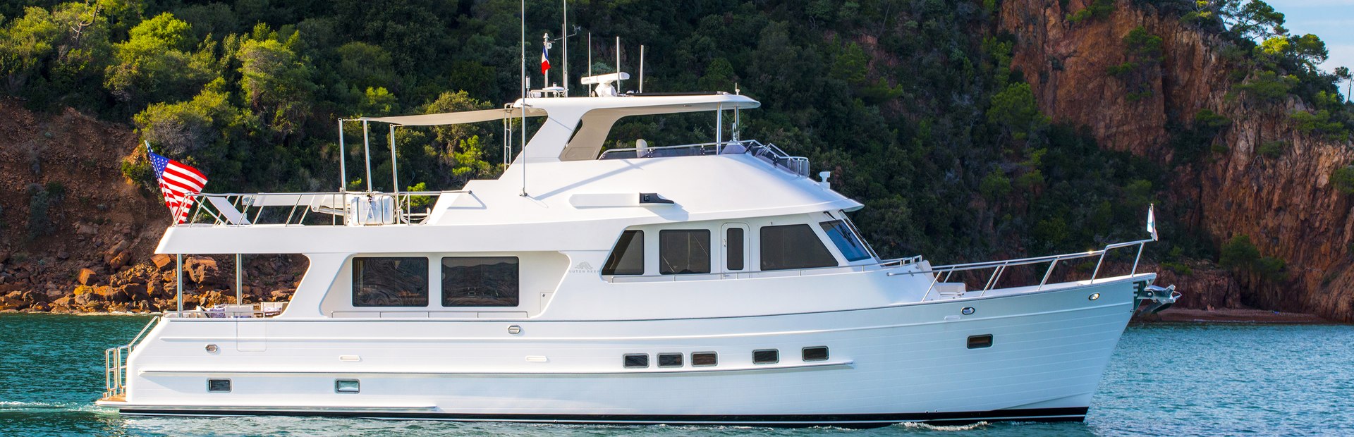 Outer Reef 640 Azure Motoryacht Boat, Example 1