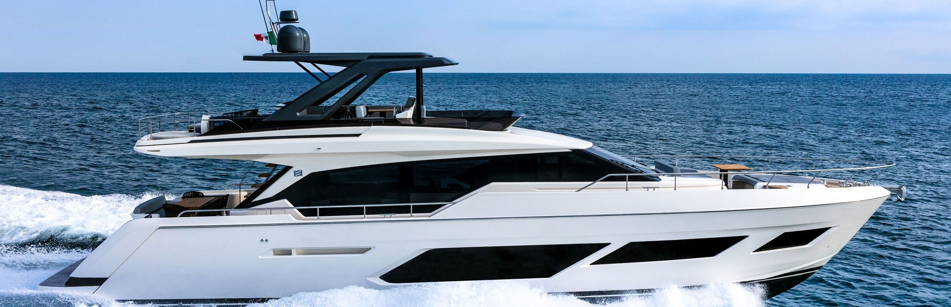 Ferretti 720 Boat, Example 1