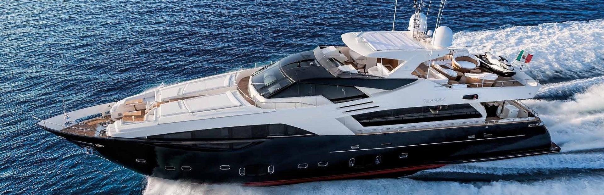 Custom Line 100' Yacht, Example 1