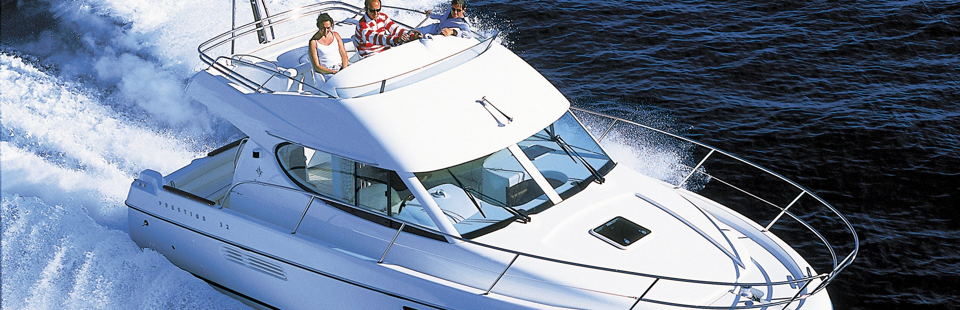 Prestige 32 Yacht, Example 1