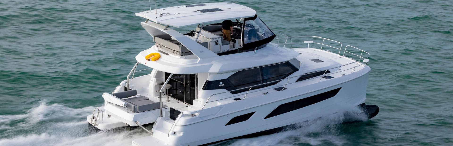 Aquila 44 Yacht Powercat, Example 1