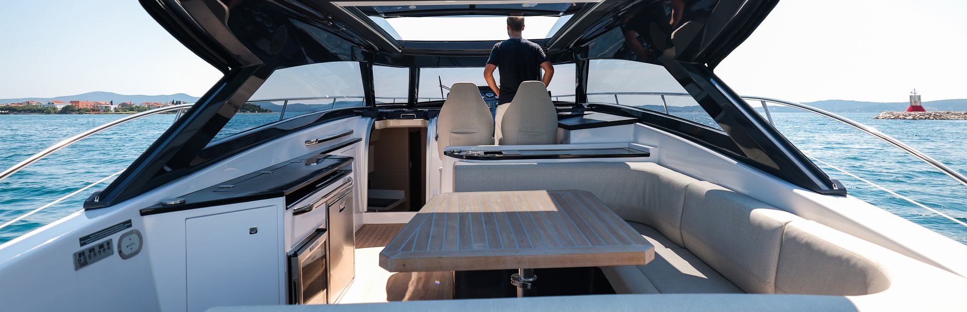 Focus Motor Yachts, Example 5