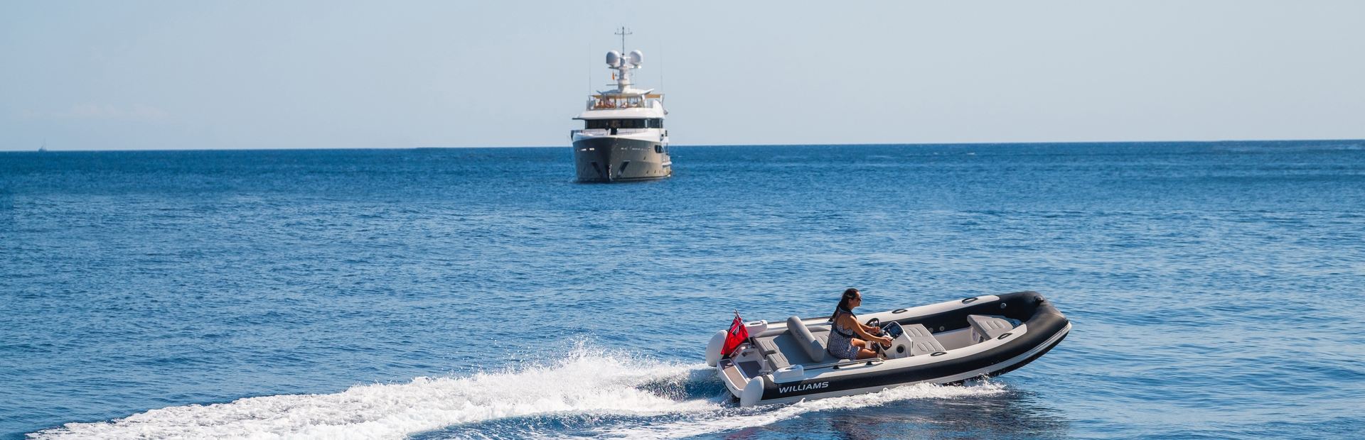                                                 Williams Jet Tenders   SportJet 435
                                            