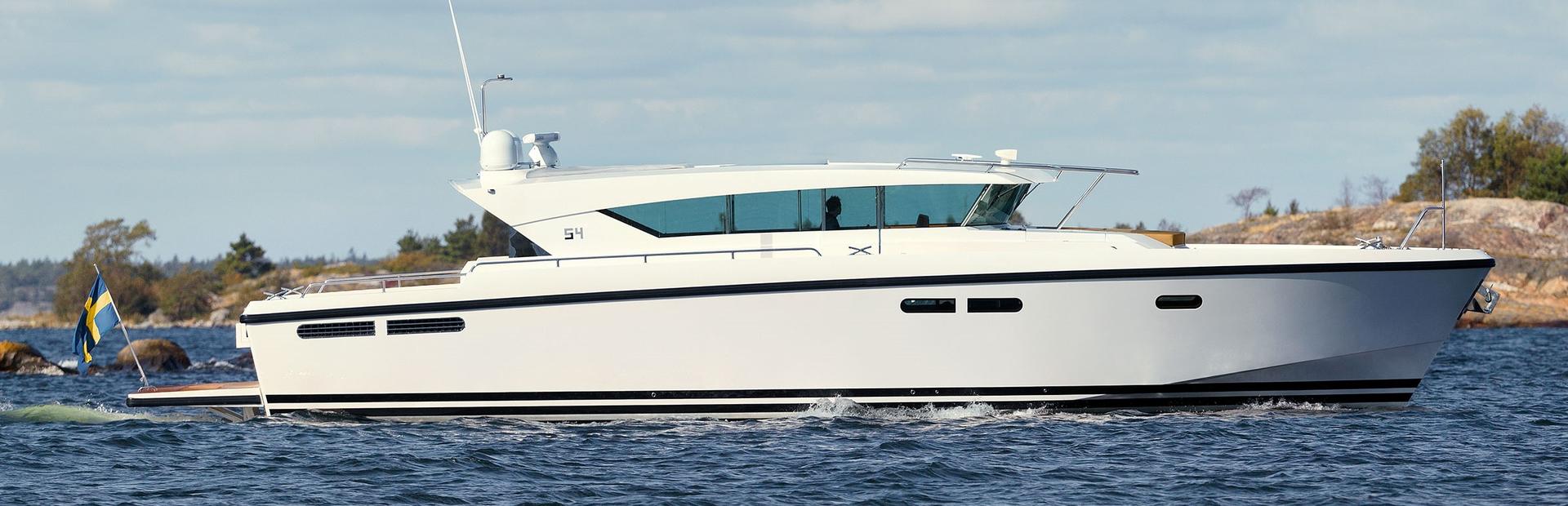 Delta Powerboats 54 ips Boat, Example 1