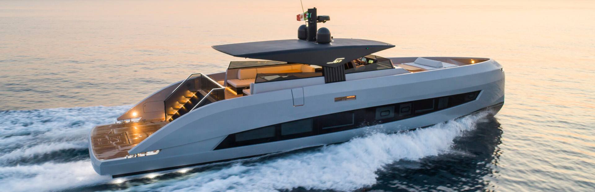 Manda Yachts, Example 1