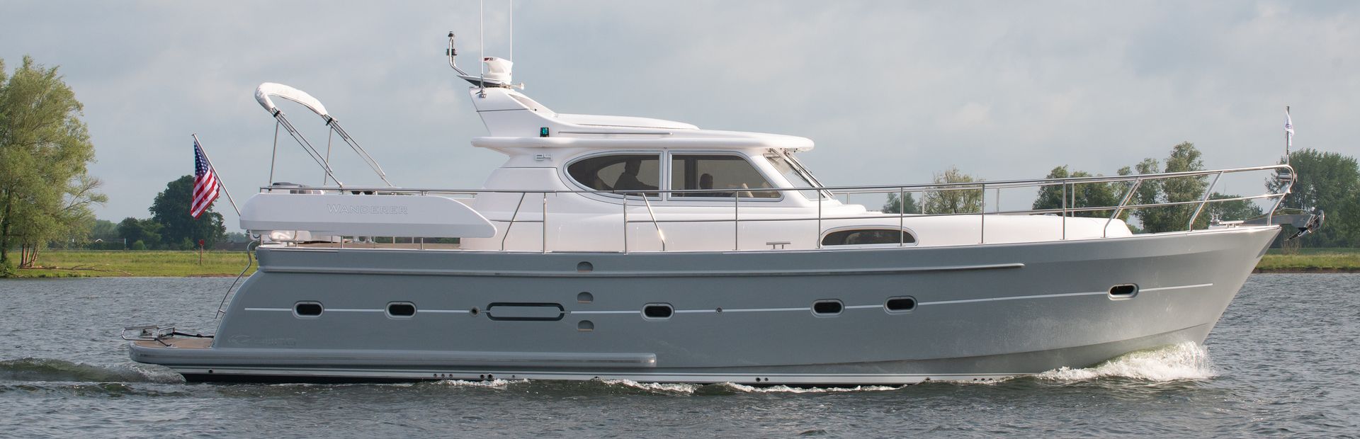 Elling E4 Boats, Example 1