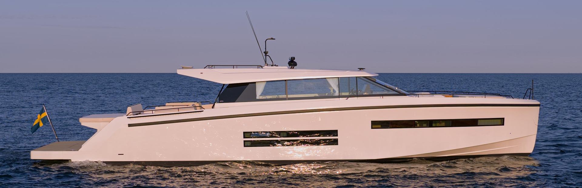 Delta Powerboats 72 Boat, Example 1