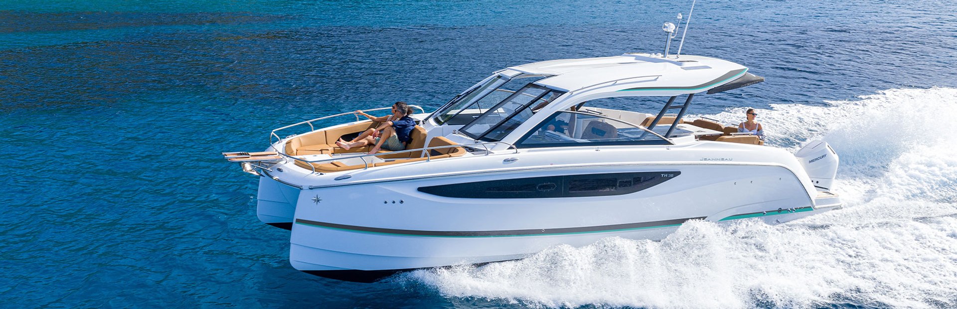 Jeanneau TH38 Boat, Example 1