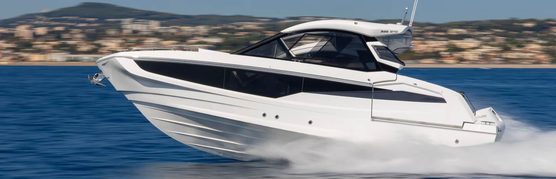 Galeon 335 GTO Boat, Example 1