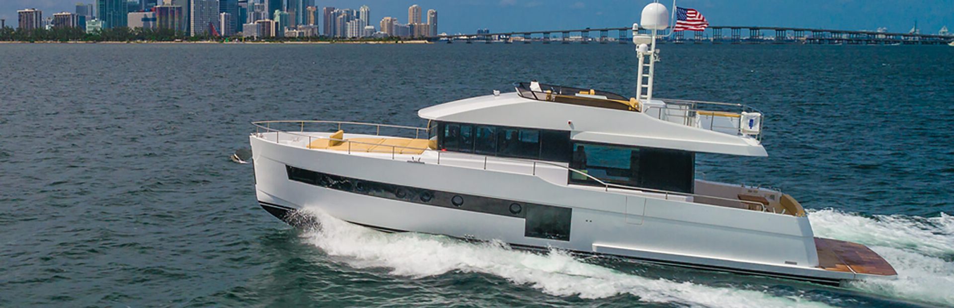 Sundeck 620 Boat, Example 1