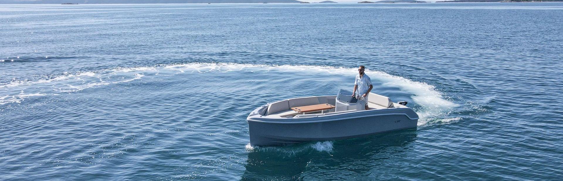 New Rand Social Boat 1