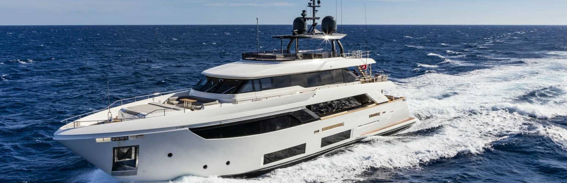 Custom Line Navetta 33 Yacht (Mk2, 2017 - 2026), Example 1