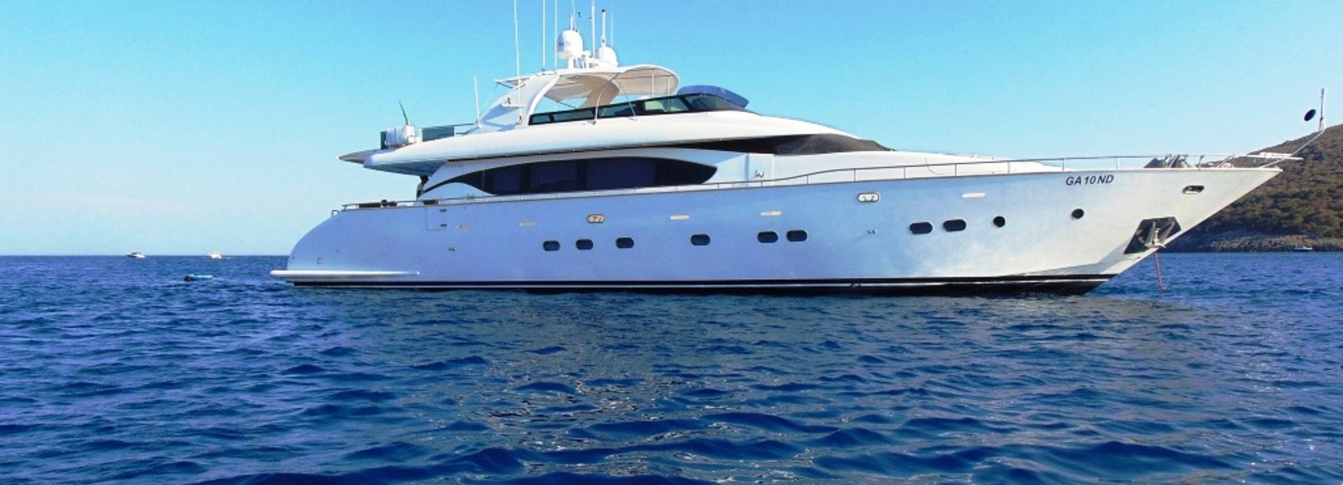 Willful yacht, Maiora