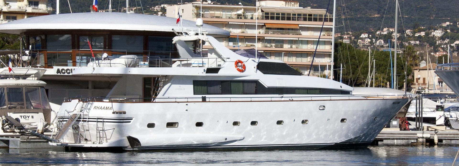 Rhaama yacht, CNL - Cantieri Navali Lavagna