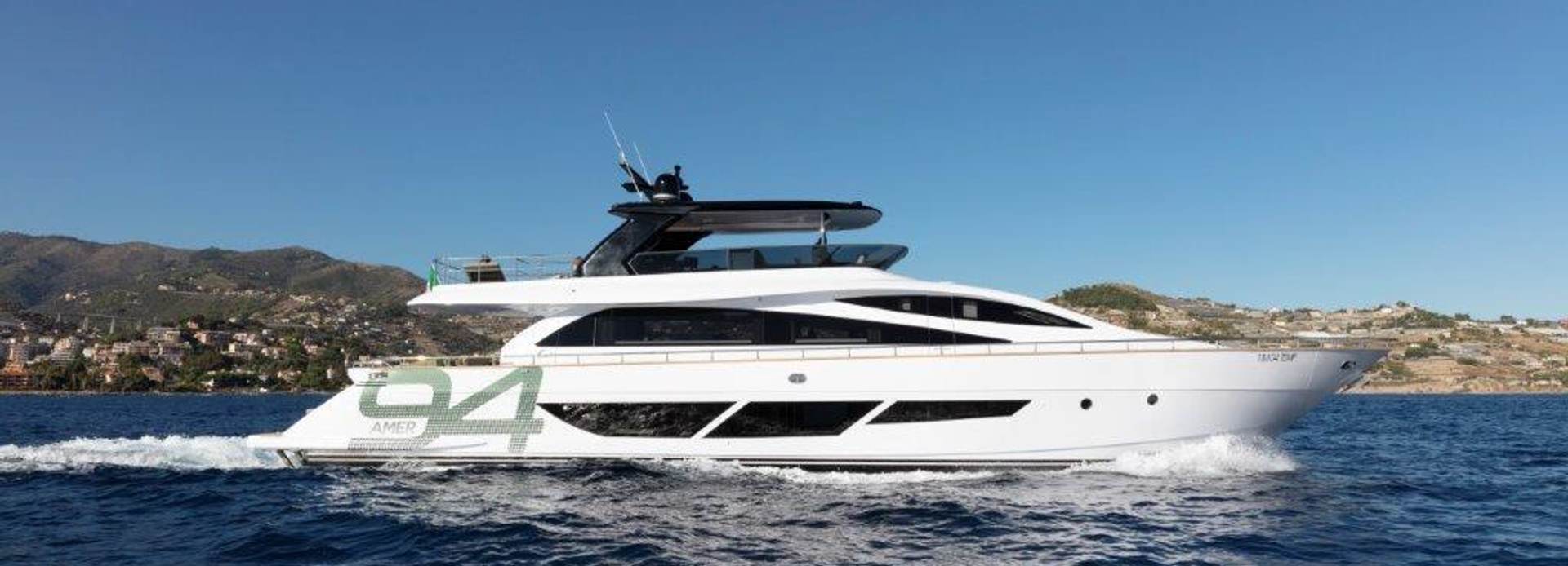 Mariposa yacht, Amer