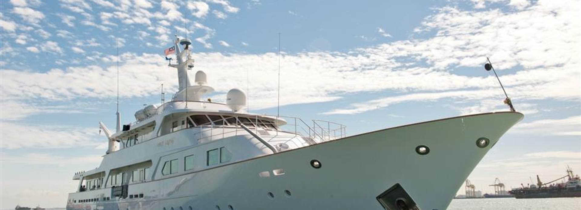 Langkawi Lady yacht, Nishii Zosen - Sterling