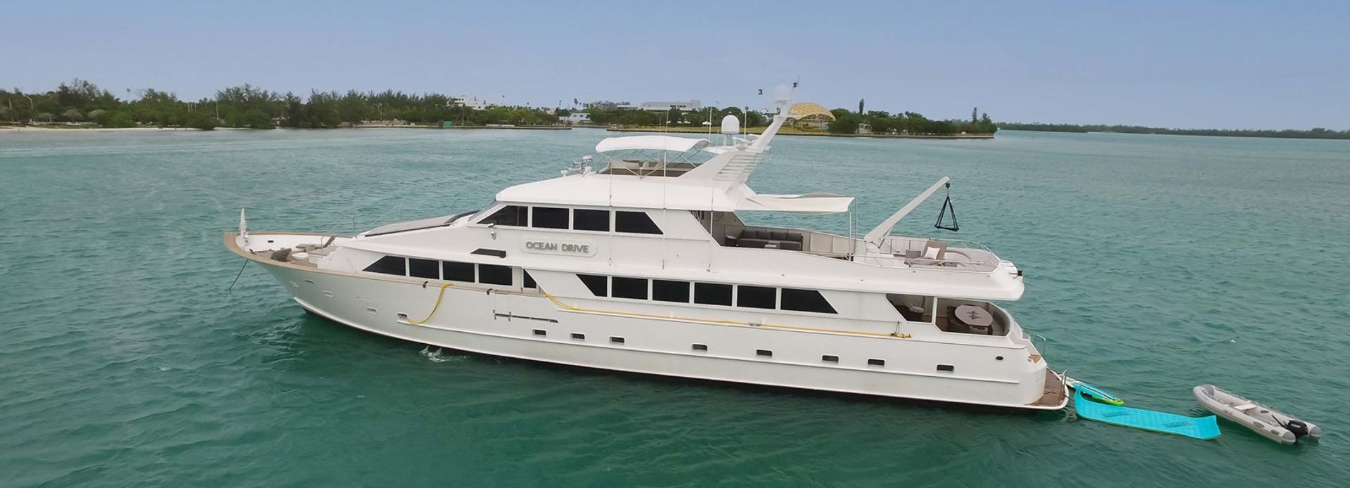 Ocean Drive yacht, Broward