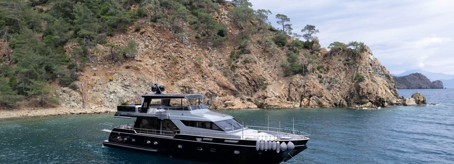 Beyefendi H yacht, Falcon Yachts