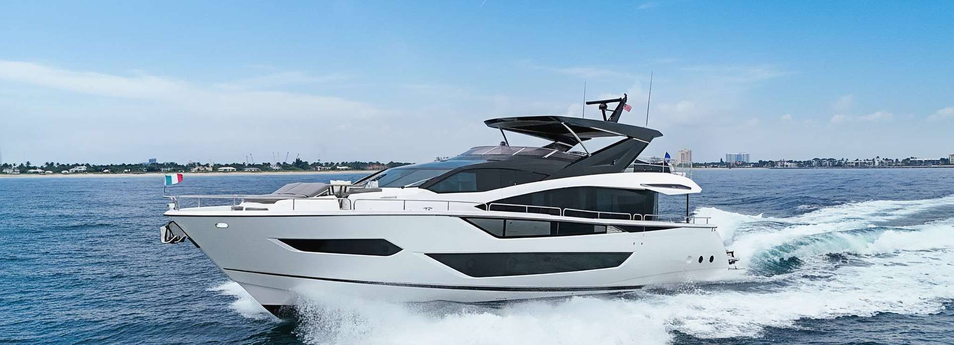 Dolce Far Niente yacht, Sunseeker