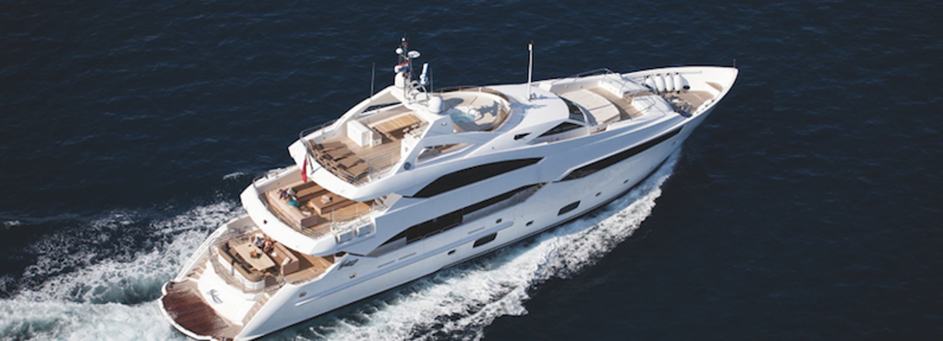 Sea Raider V yacht, Sunseeker