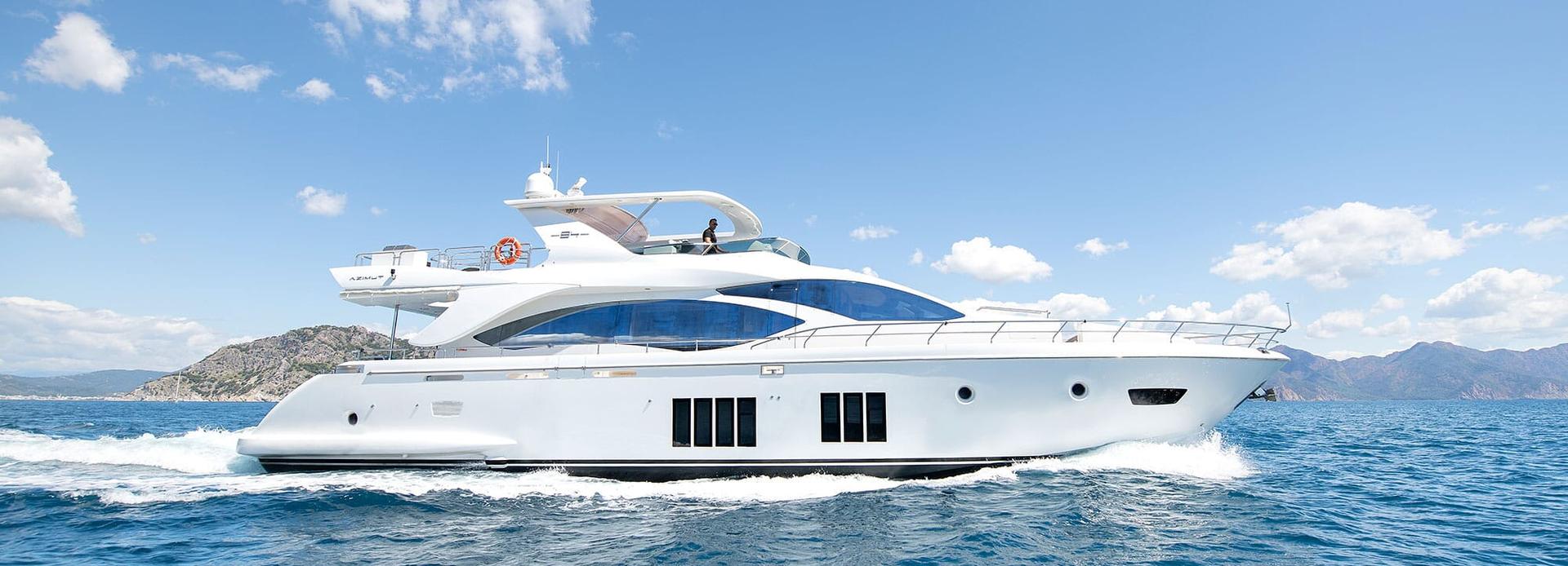 Hubo yacht, Azimut