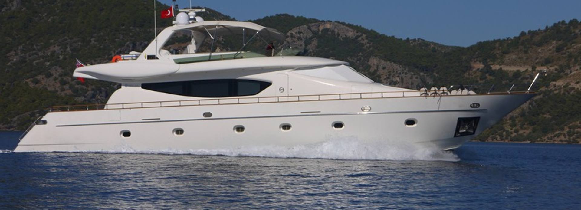 Oyster yacht, Peri Yachts