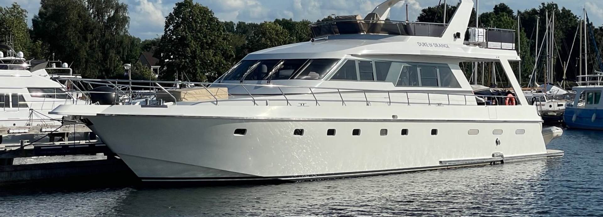 Duke of Orange yacht, Van der Valk