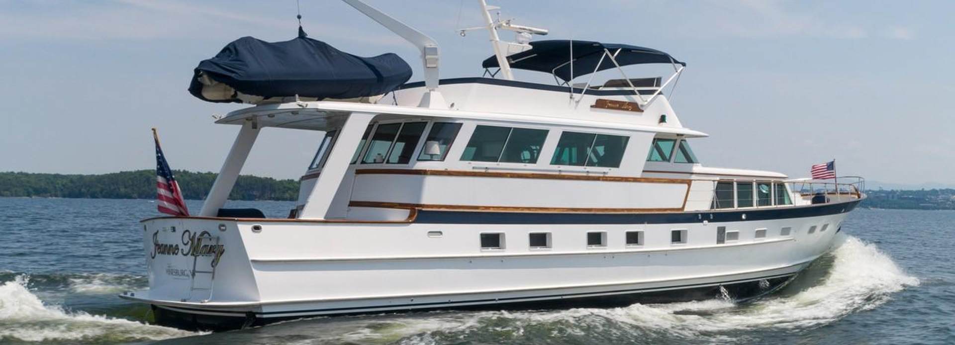 Nocturne yacht, Burger Boat