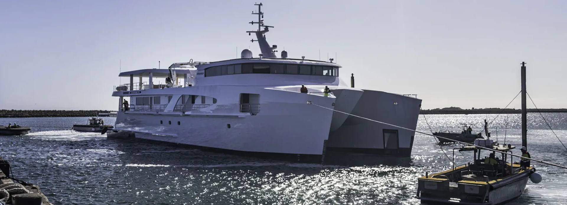 Charley 2 yacht, Echo Yachts