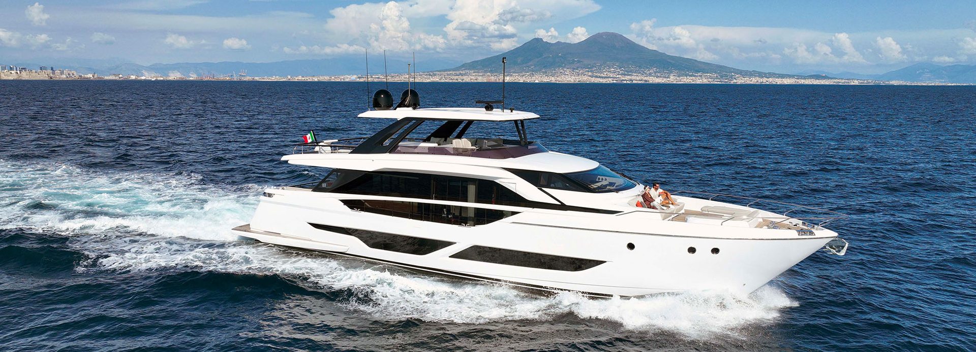 Asmara yacht, Ferretti Yachts